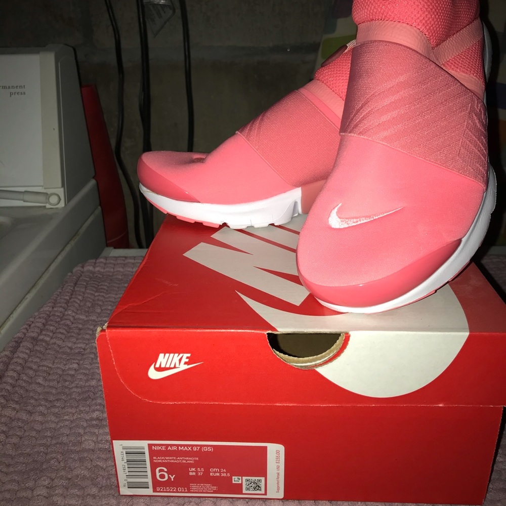 Nike